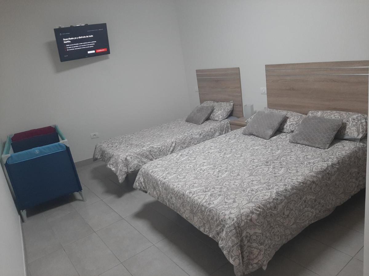 El Puente Holiday Home I- Airport 8,1K 因赫尼奥 外观 照片