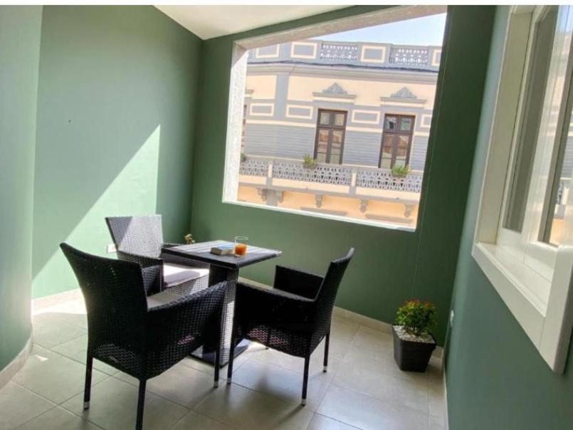 El Puente Holiday Home I- Airport 8,1K 因赫尼奥 外观 照片