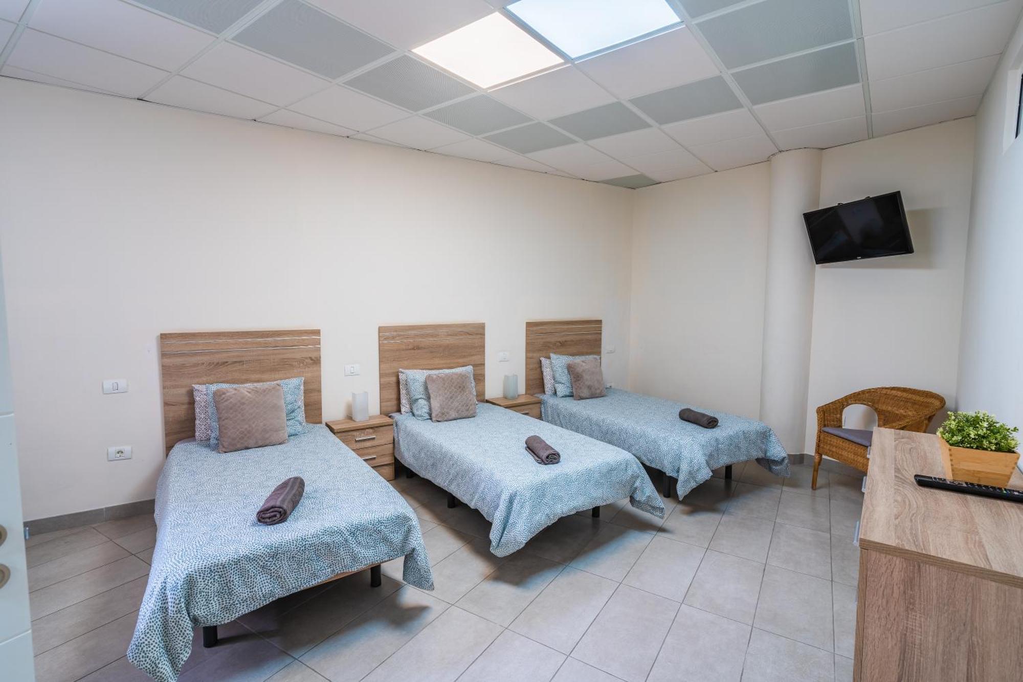 El Puente Holiday Home I- Airport 8,1K 因赫尼奥 外观 照片