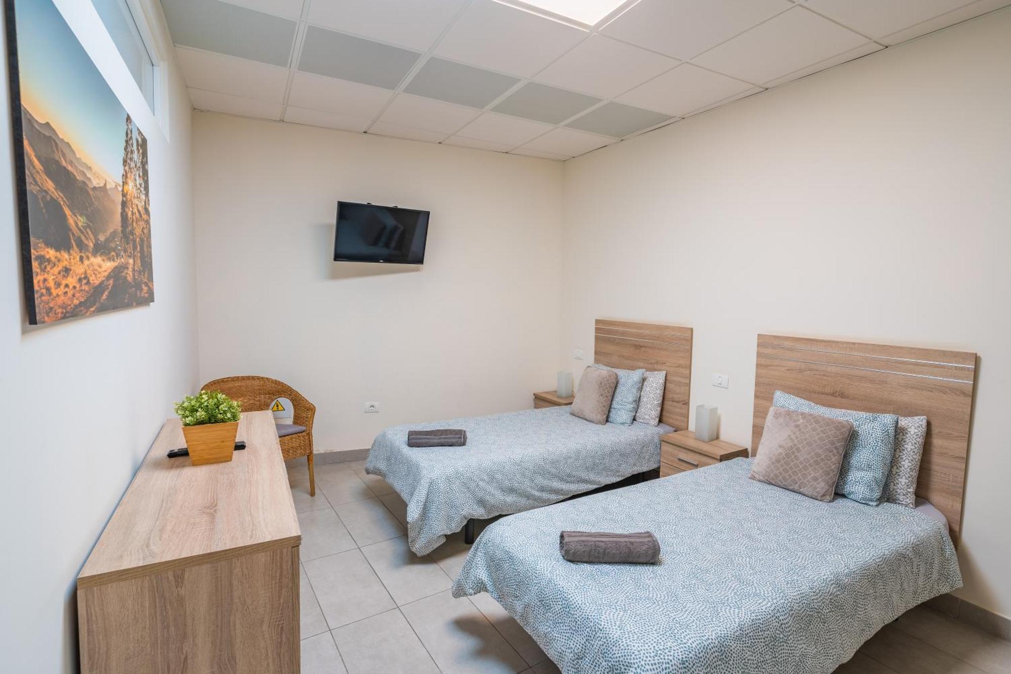 El Puente Holiday Home I- Airport 8,1K 因赫尼奥 外观 照片